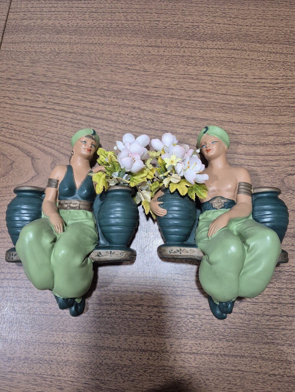 Alexander Backer Co. Arabian Chalkware Couple Wall Hanging